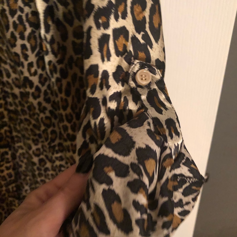 Leopard button down - Picture 4 of 6